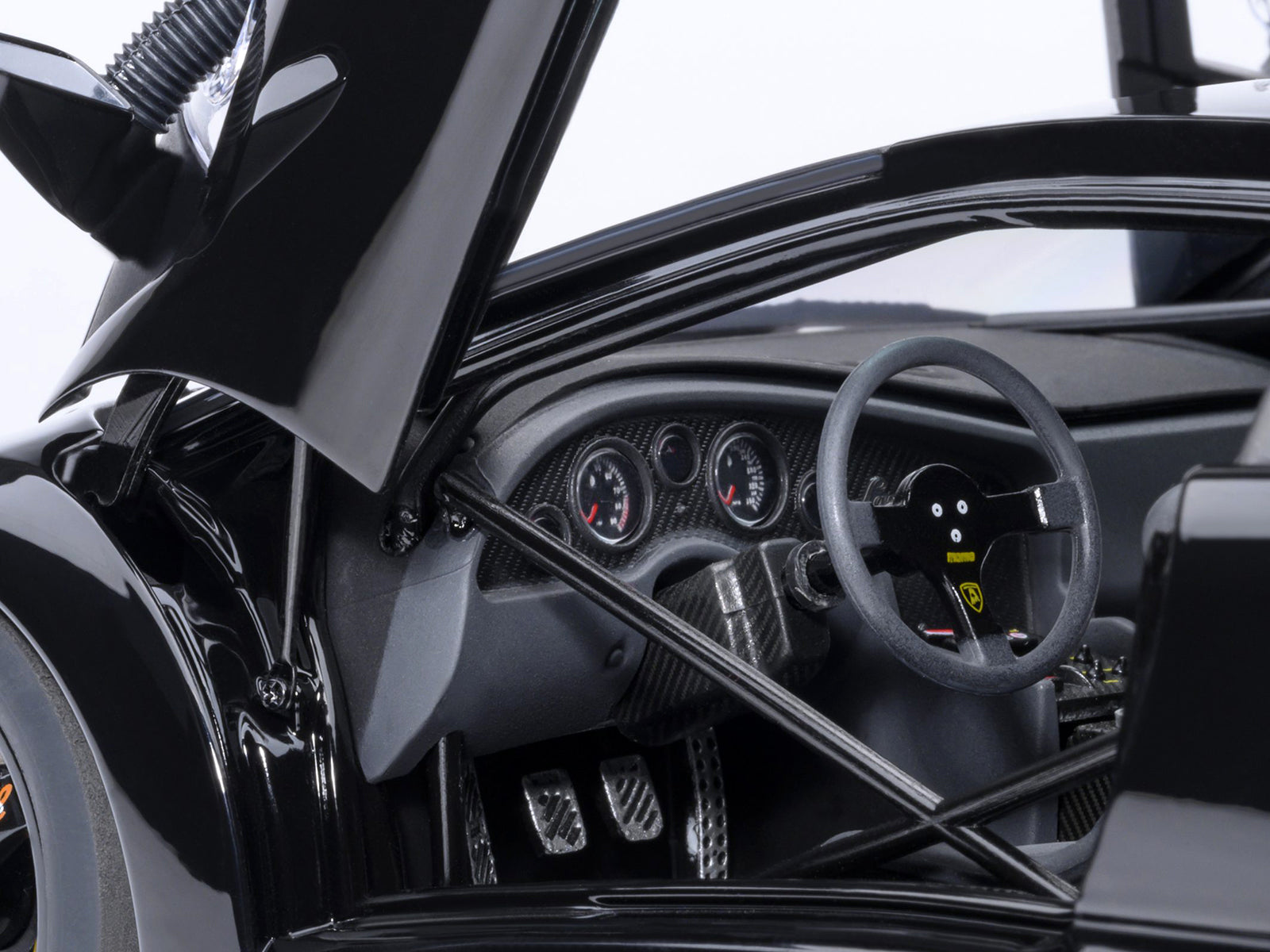 Lamborghini Diablo GTR Deep Black 1/18 Model Car by Autoart