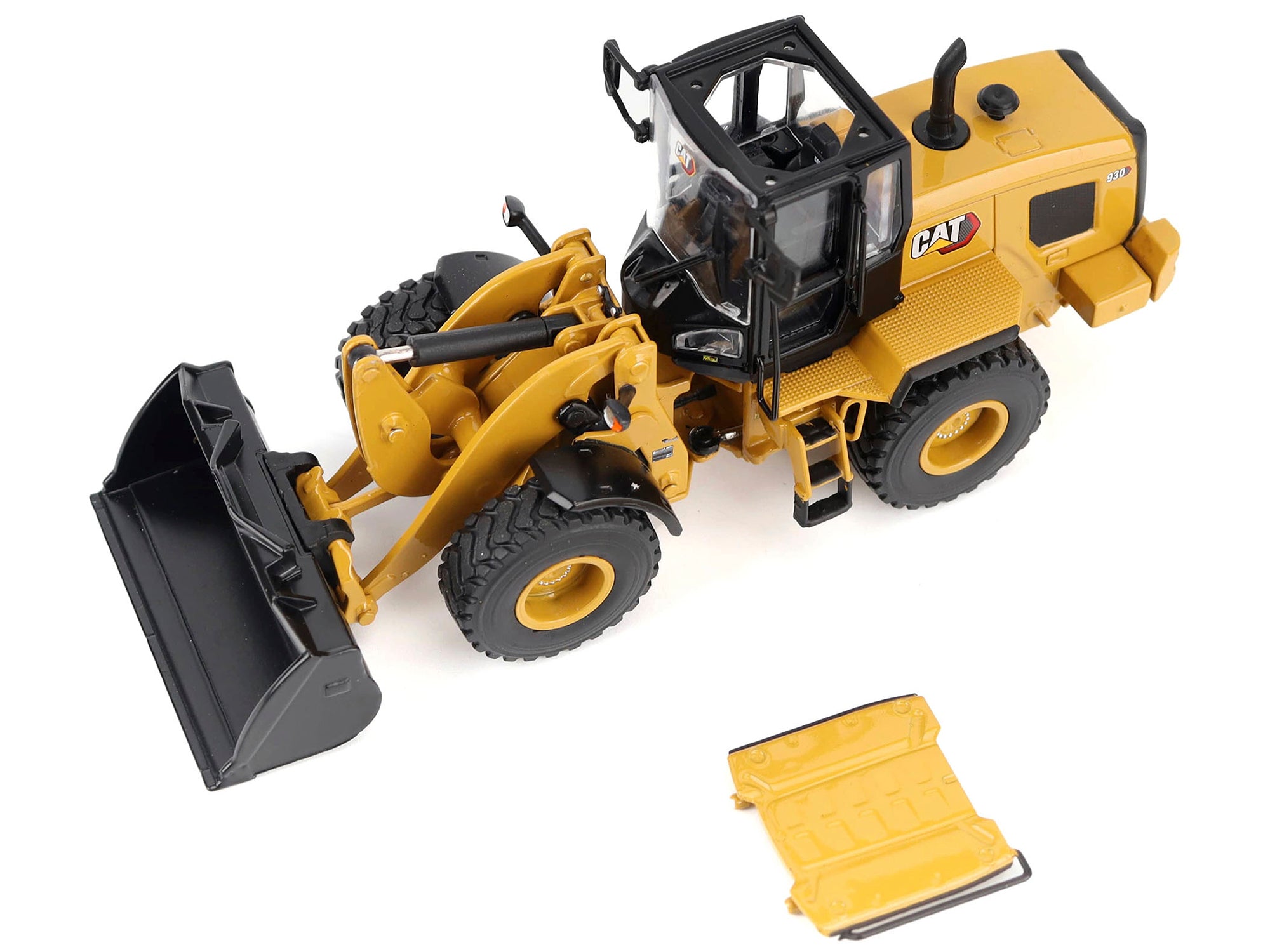 CAT Caterpillar 930 Wheel Loader with Operator Yellow "High Line" Series 1/50 Diecast Model by Diecast Masters