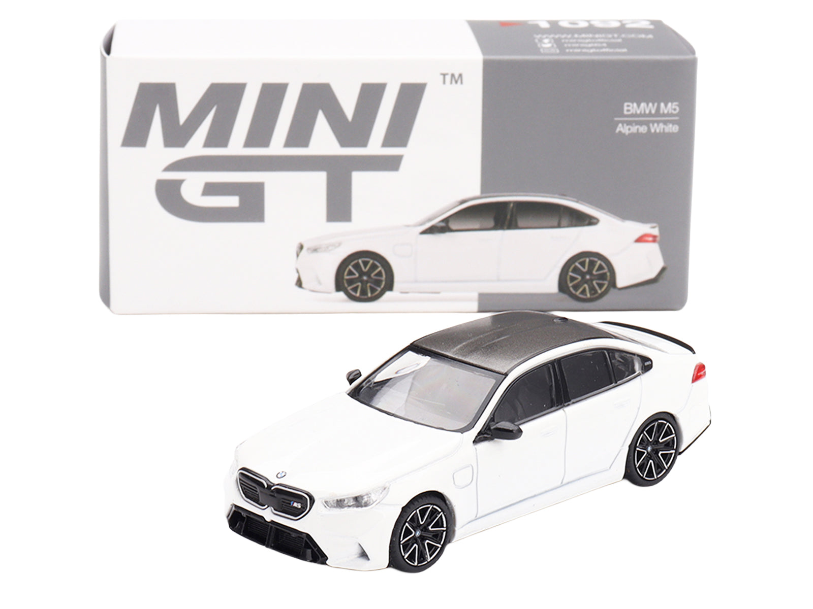 BMW M5 Alpine White with Carbon Top Limited Edition 1/64 Diecast Model Car by Mini GT
